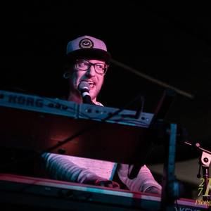 Meet your Posher, Quory